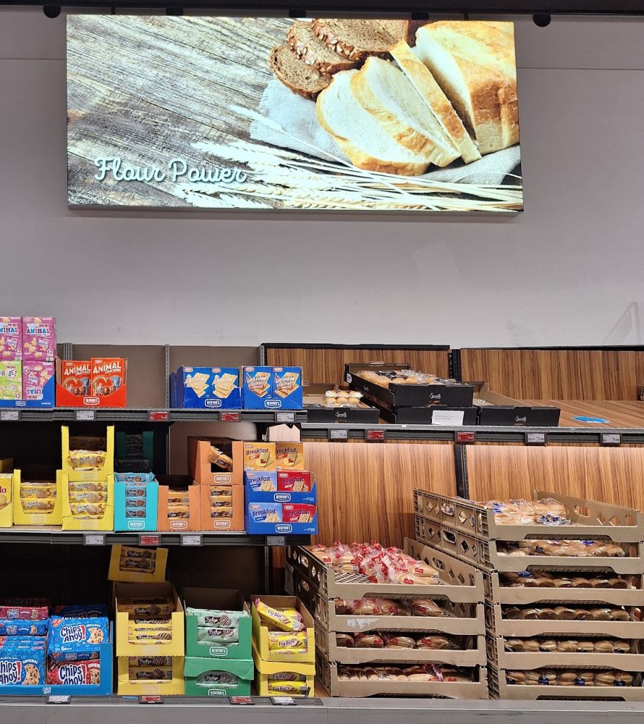 aldi signage, bread aisle