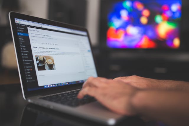 The Mistake Nearly Every DIY Email Marketer Makes With Their Newsletter (I Do It Sometimes, Too)